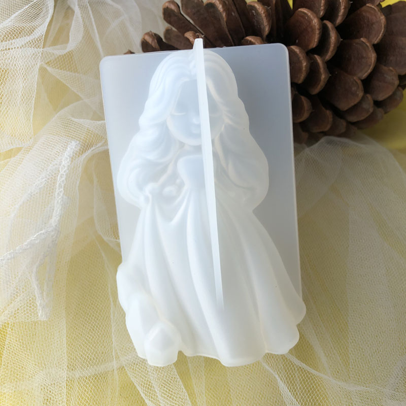 Natural Making Soap - 3D Cute Princess Silicone Candle Mould